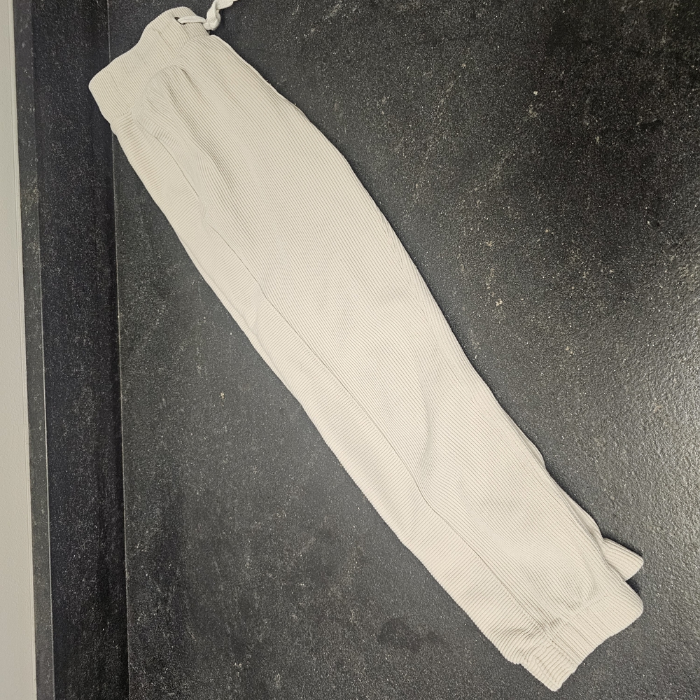 Cream Ribbed Lounge Pants - Picture 4 of 5